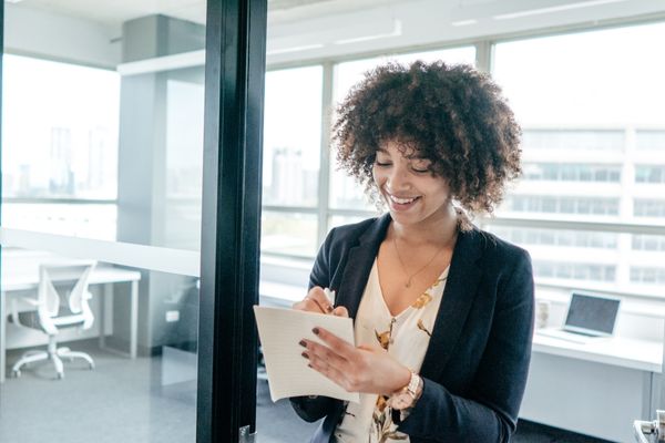 Business integrator Business integrators can be thought of as skilled project managers that run and manage the various tasks within a business to free owners up to further work on the growth strategy of the business.