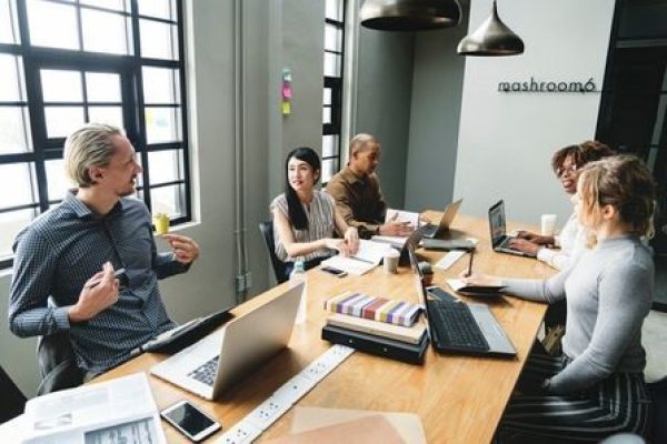 tips-for-hosting-a-family-board-meeting-0
